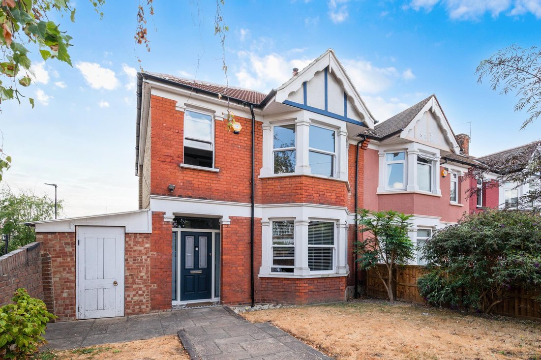 Casa a Piccolo Ealing, Hounslow, Inghilterra 1 - 18925321
