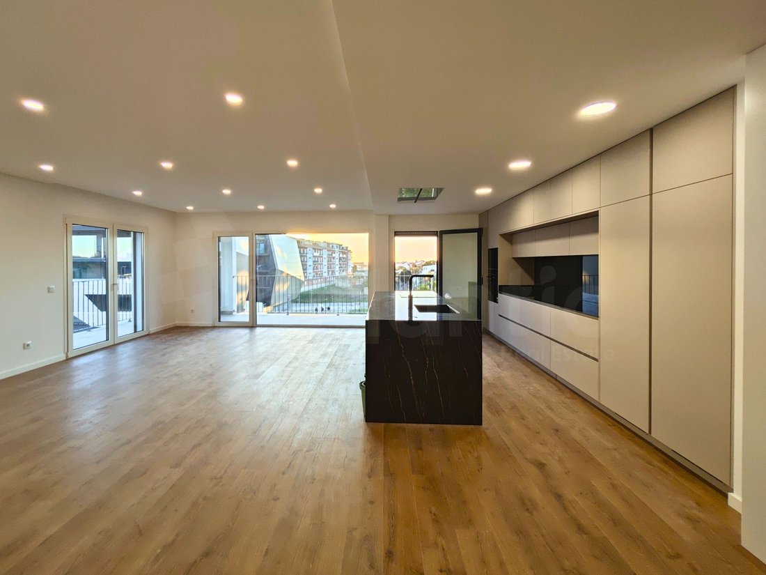 Apartment in Montijo e Afonsoeiro, Setubal, Portugal 3 - 18927566