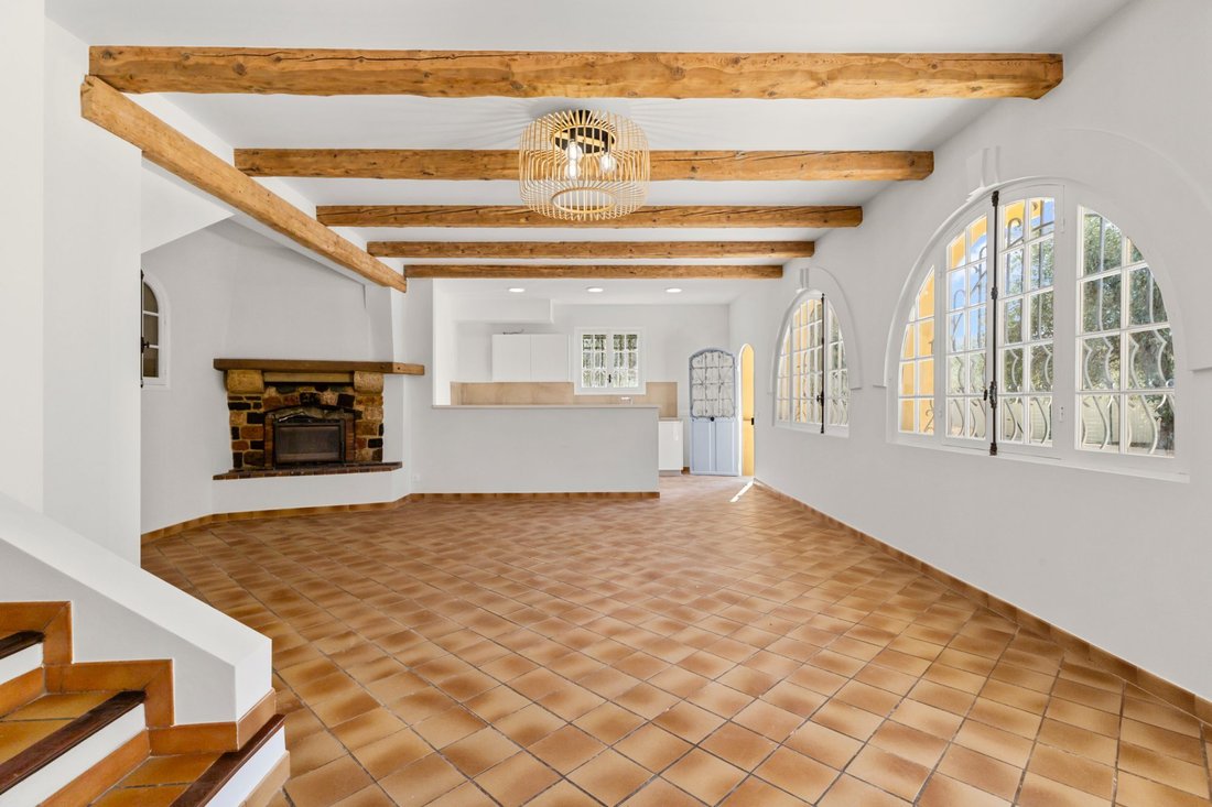 House in Carros, Provence-Alpes-Côte d'Azur, France 5 - 18928058