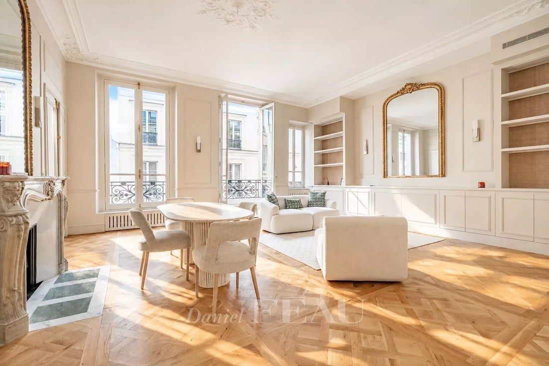 Apartment in Paris 1er Arrondissement, Paris, France 1 - 18923750