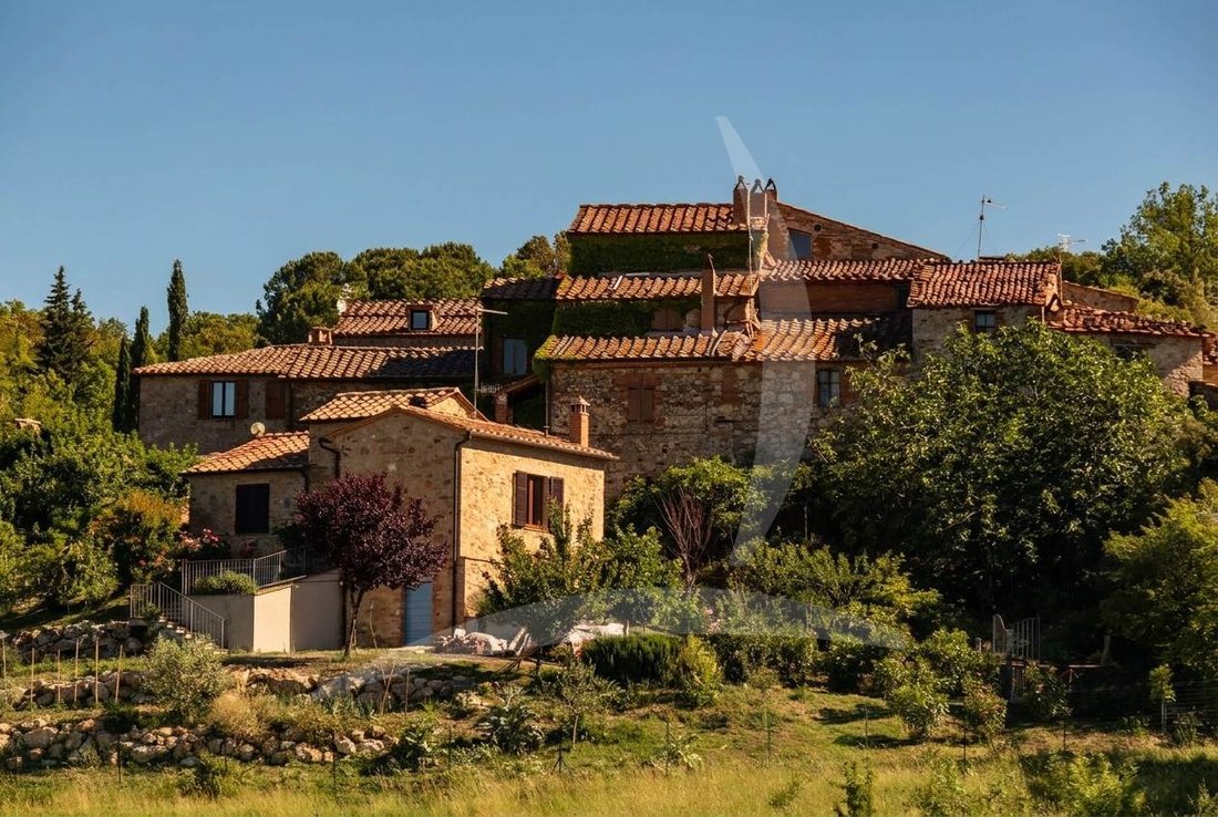 Country House in Murlo, Tuscany, Italy 1 - 18926953
