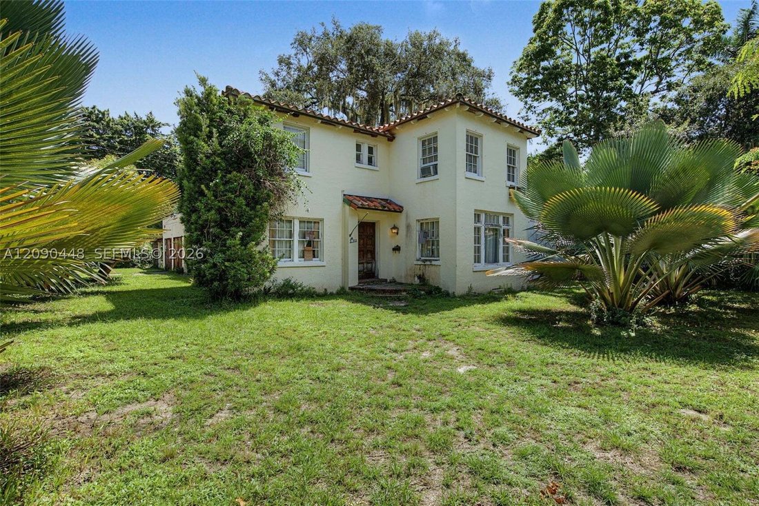 House in Miami, Florida, United States 1 - 18926109