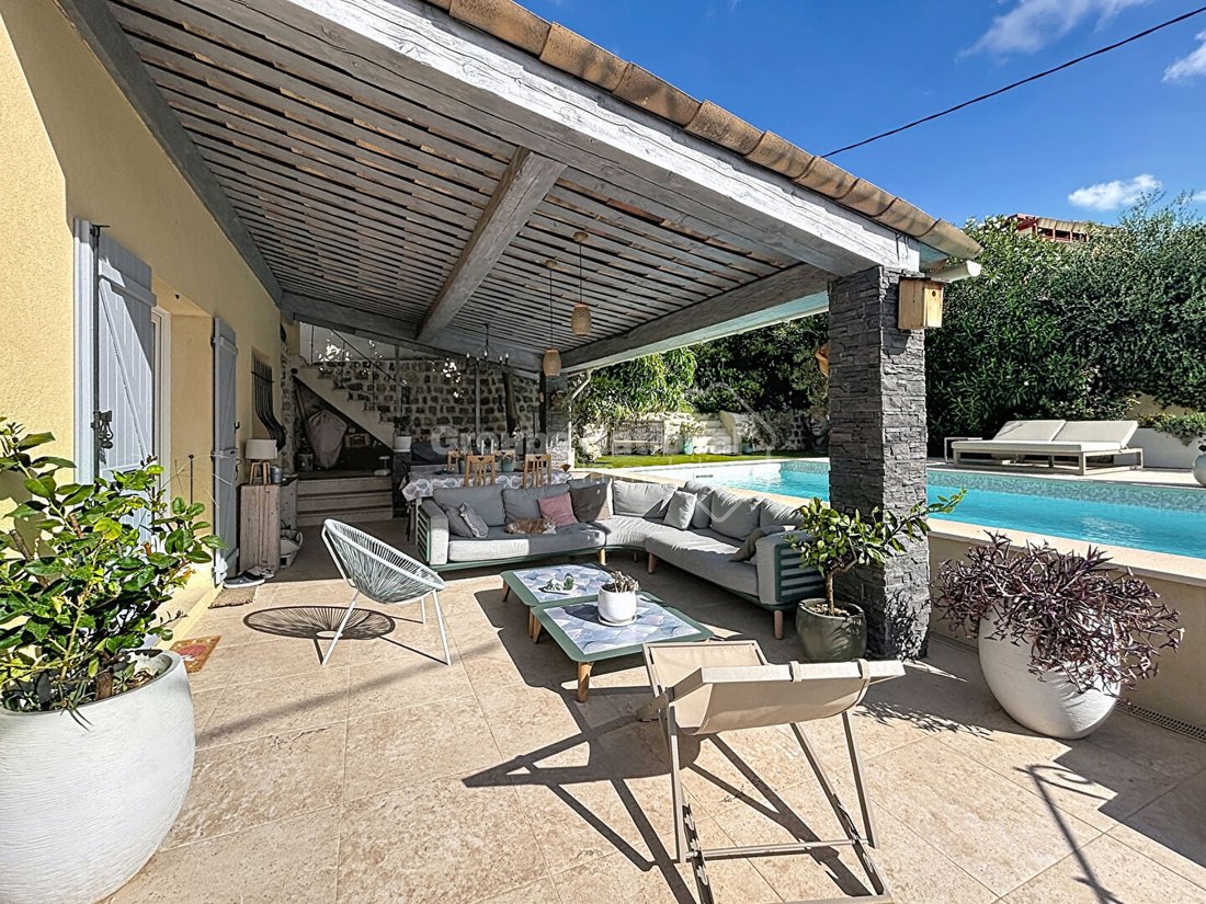 Villa in Grasse, Provence-Alpes-Côte d'Azur, France 3 - 18927645