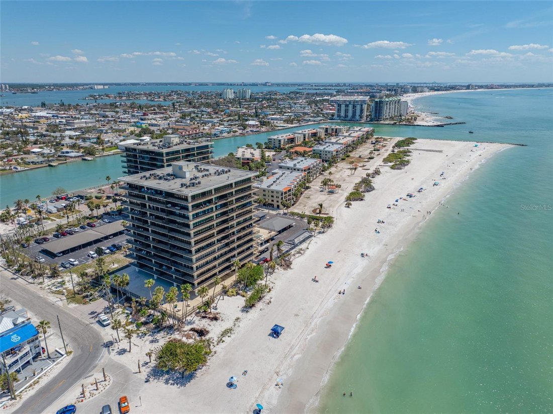Condo in St. Pete Beach, Florida, United States 1 - 18925755