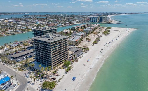 Condo in St. Pete Beach, Florida, United States 1