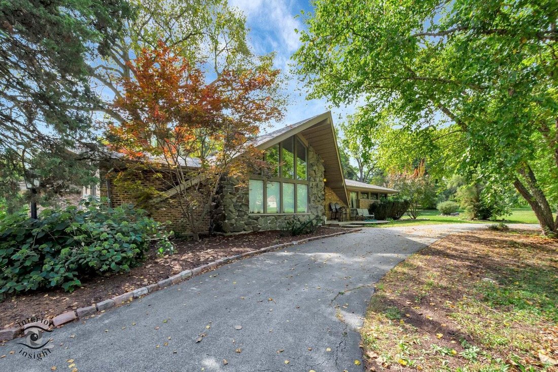 House in Downers Grove, Illinois, United States 2 - 18926383