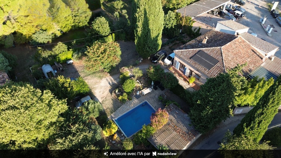 Villa in Villecroze, Provence-Alpes-Côte d'Azur, France 1 - 18924318