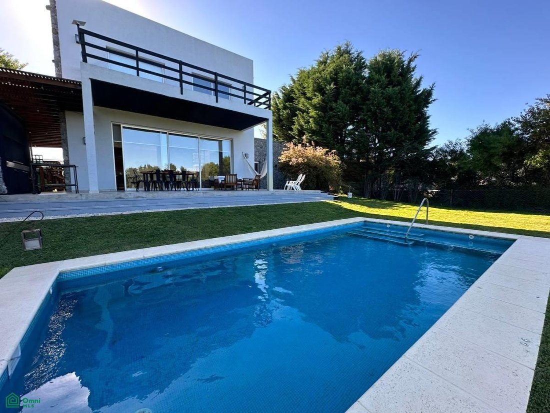 Haus in Pinamar, Provinz Buenos Aires, Argentinien 2 - 17360247