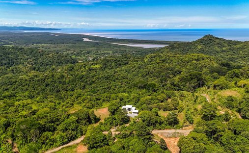 House in Tres Rios, Puntarenas Province, Costa Rica 1