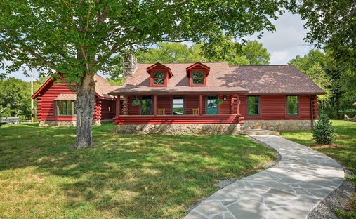 House in Belfast, Tennessee, United States 1
