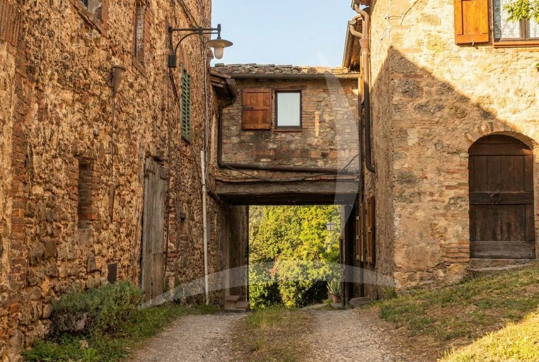Country House in Murlo, Tuscany, Italy 3 - 18926953