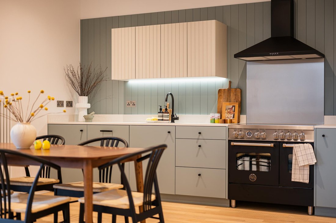 Apartment in Little Ealing, Hounslow, England 2 - 18925482