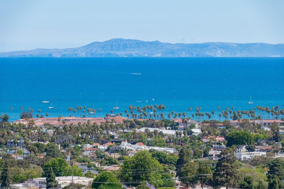 House in Santa Barbara, California, United States 1 - 18921733
