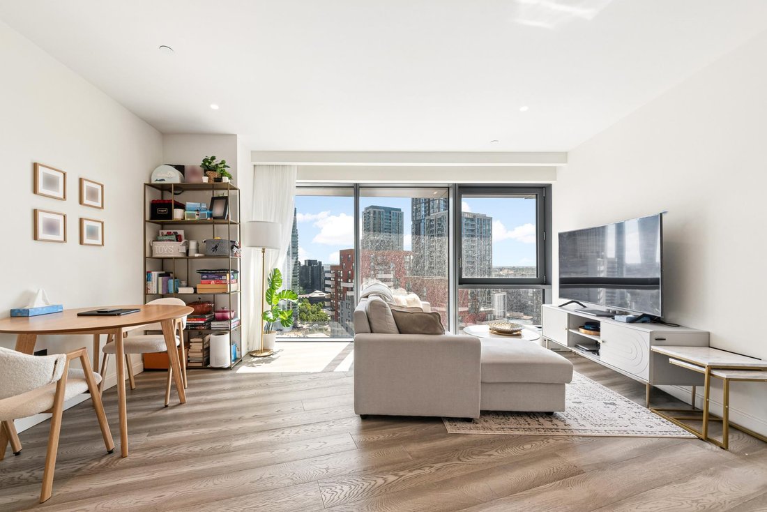 Apartment in Canary Wharf, Tower Hamlets, England 1 - 18925506