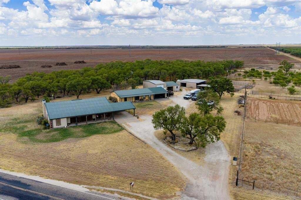 Farm Ranch in Stamford, Texas, United States 2 - 18926435