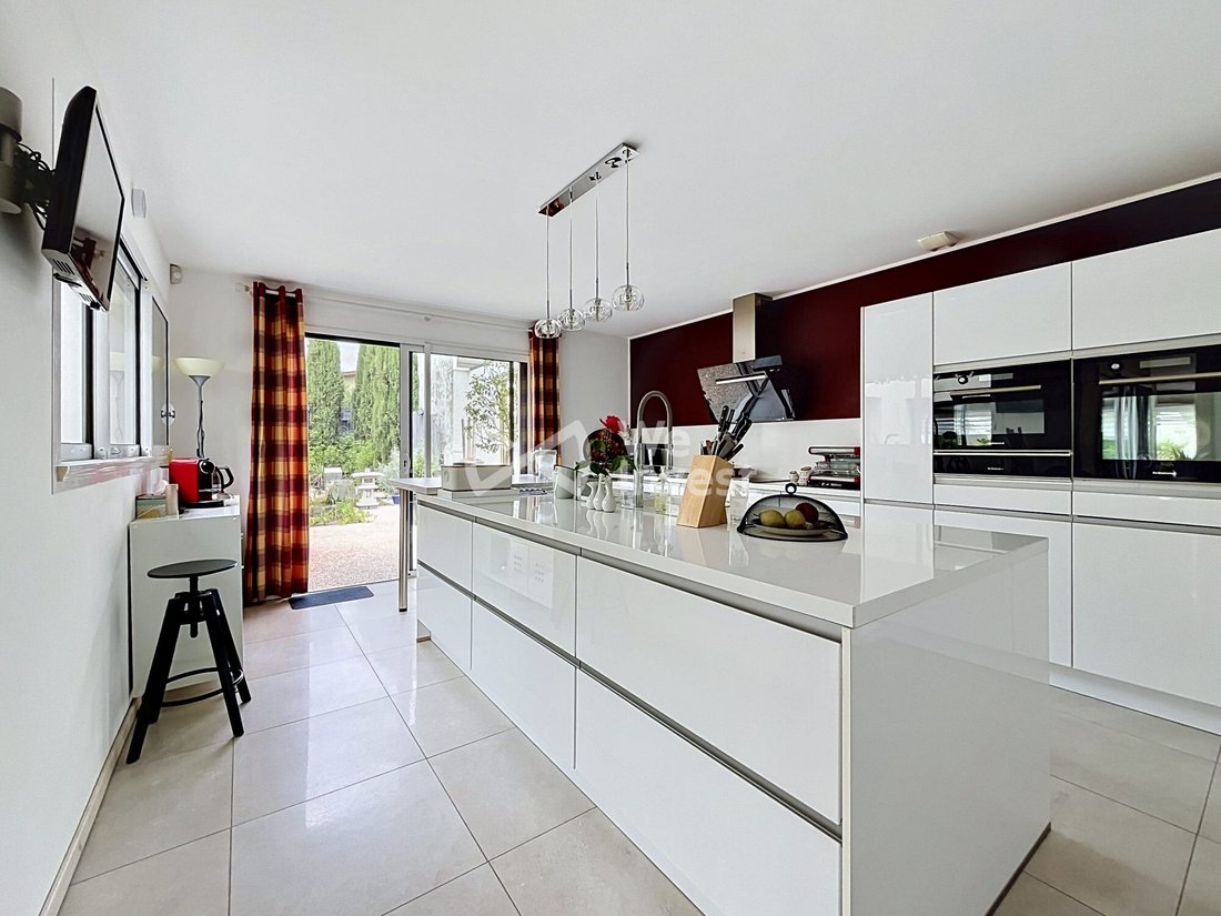 House in Niort, Nouvelle-Aquitaine, France 2 - 17815826
