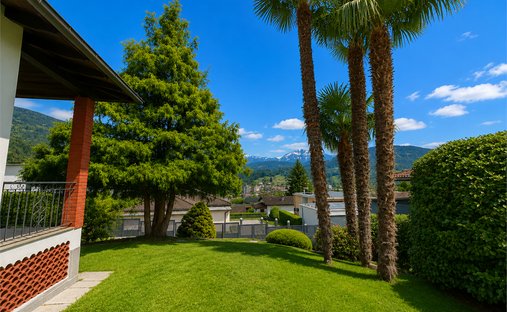 Villa in Davesco-Soragno, Lugano, Ticino 1
