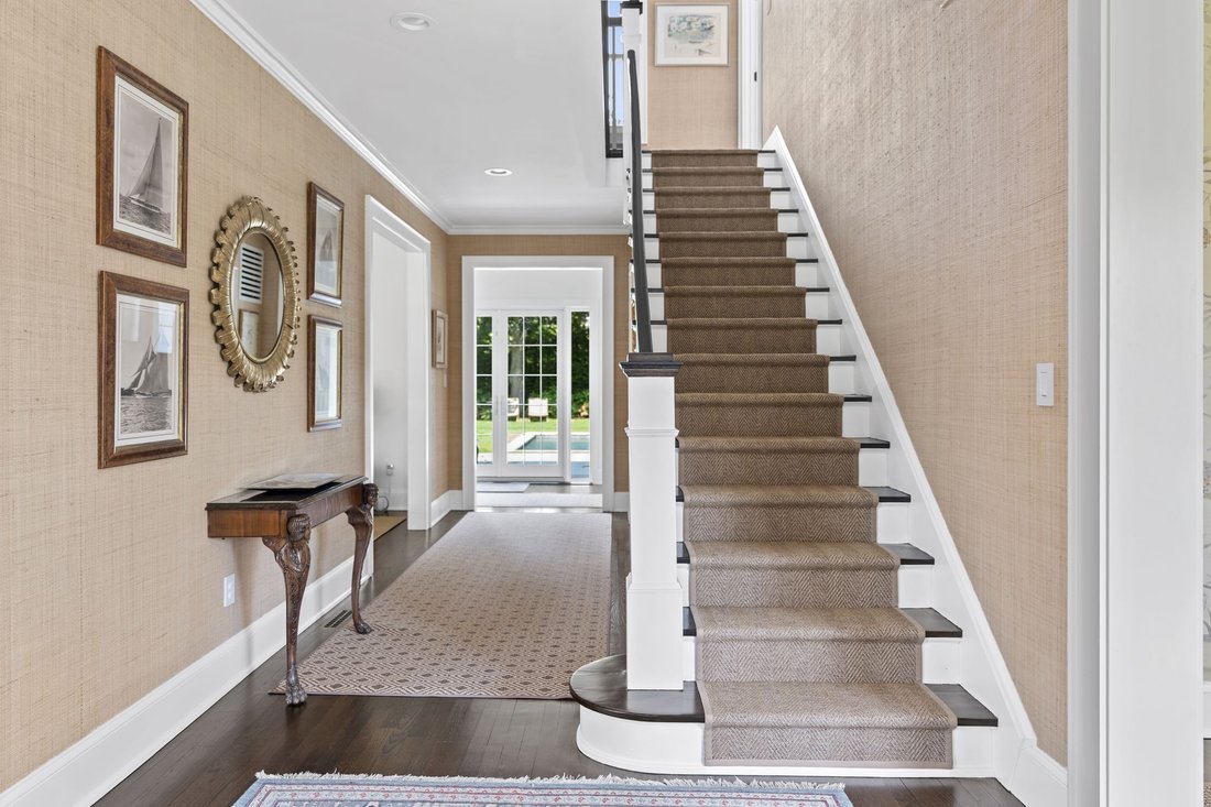 East Hampton, New York, United States 3 - 15901606