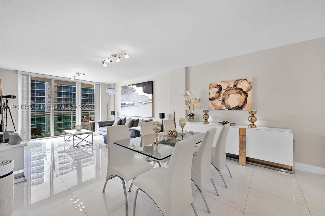 Condo in Hollywood, Florida, United States 5 - 17203379