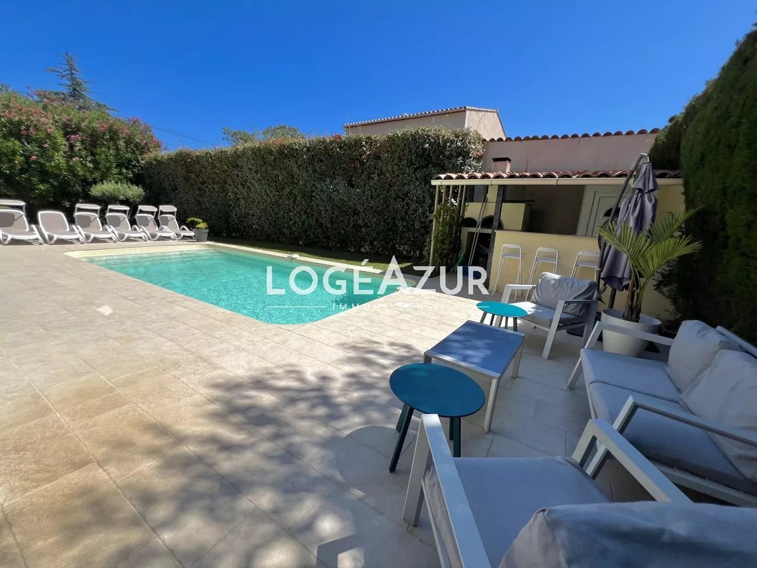 Villa en Les Groules-Les Breguieres, Antibes, Francia 1 - 18923682