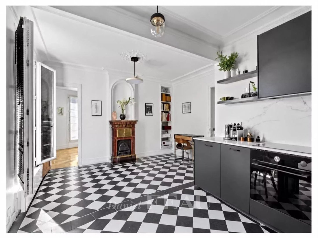 Apartment in Montmartre, Paris 18e Arrondissement, Paris 5 - 18923743