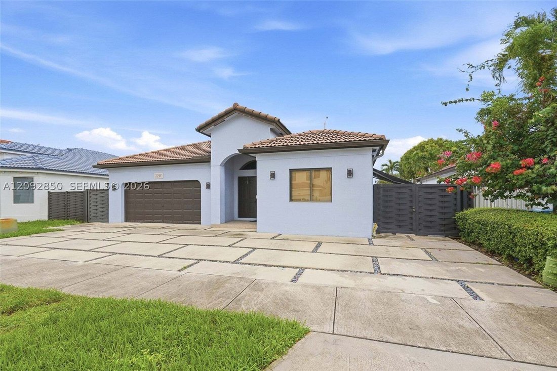 House in West Miami, Florida, United States 3 - 18926114