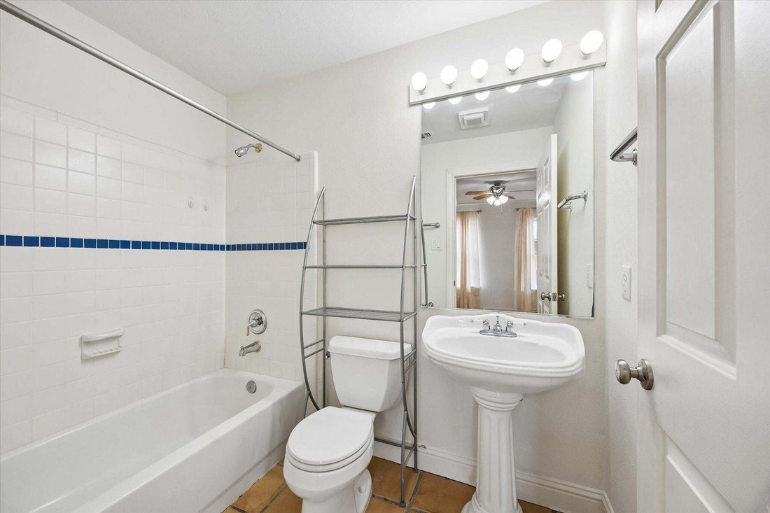 Townhouse in Houston, Texas, United States 4 - 18926596