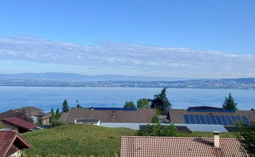 House in Evian-les-Bains, Auvergne-Rhône-Alpes, France 1