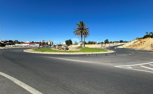 Land in Loule (Sao Clemente), Algarve, Portugal 1