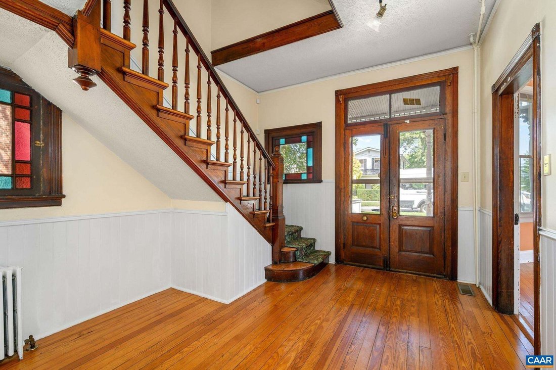 House in Charlottesville, Virginia, United States 2 - 18924862