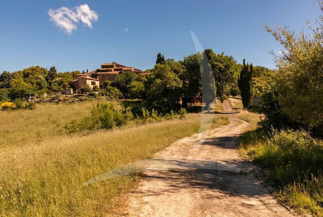 Country House in Murlo, Tuscany, Italy 2 - 18926953