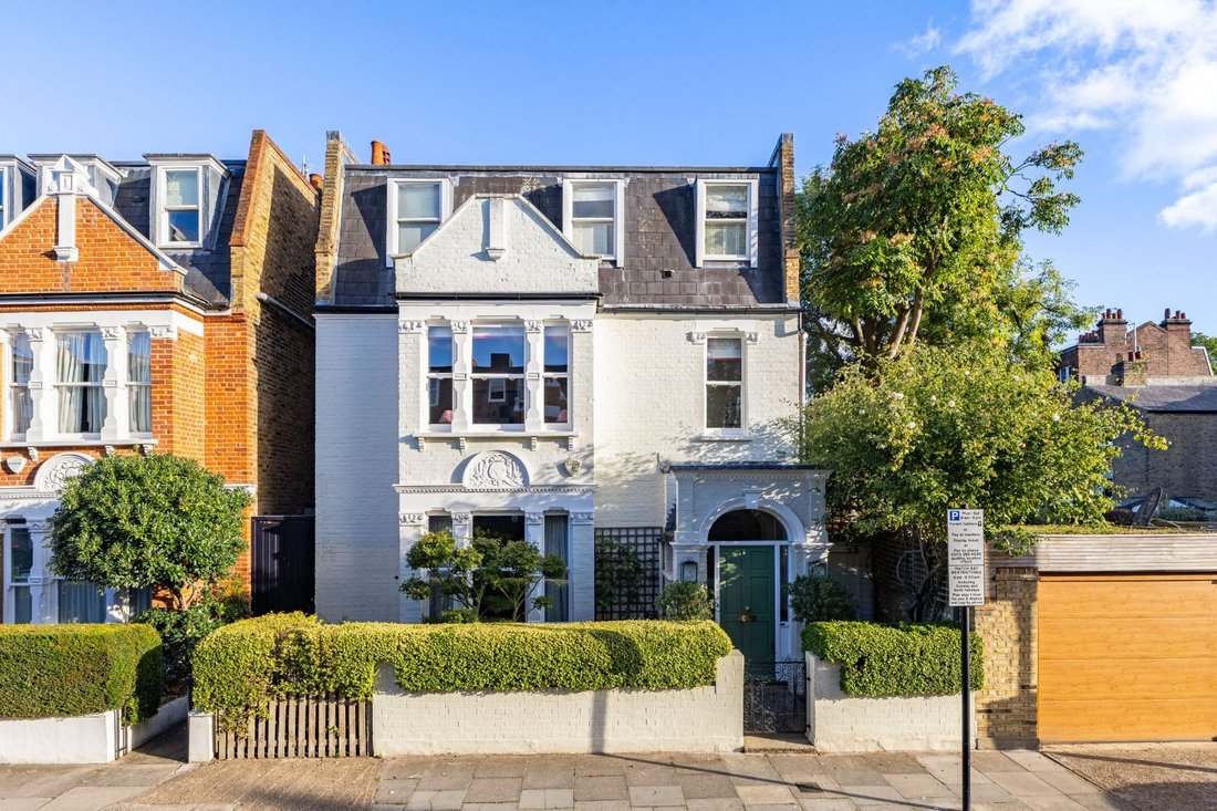 Casa in Fulham, Hammersmith e Fulham, Inghilterra 1 - 18923658