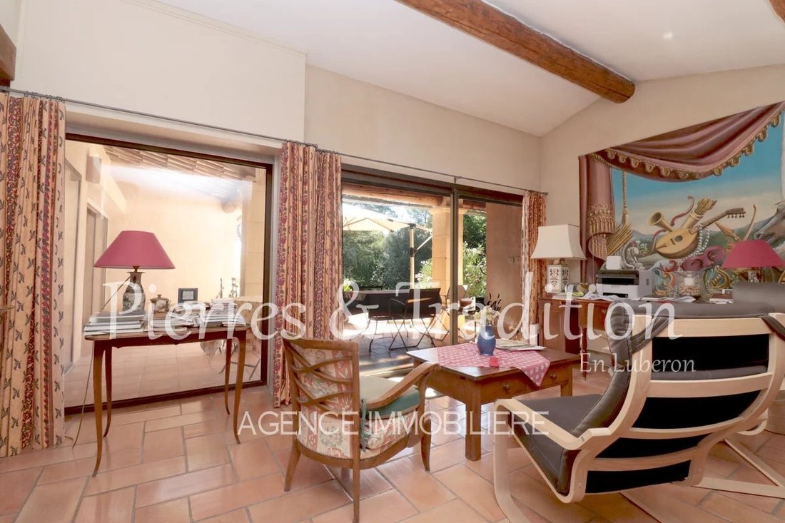 Haus in Joucas, Provence-Alpes-Côte d'Azur, Frankreich 3 - 18926538