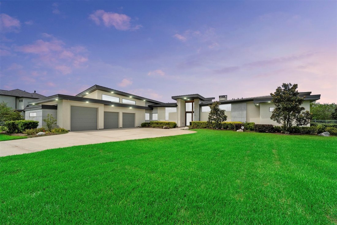 House in Spring, Texas, United States 1 - 18926579