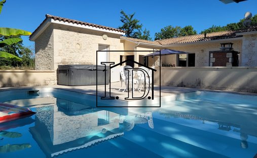 Villa à Plaisance, Nouvelle-Aquitaine, France 1
