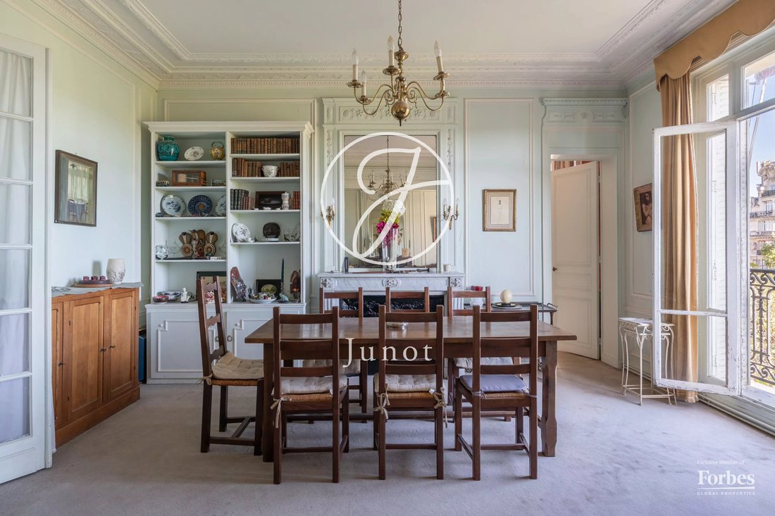 Apartment in Gros Caillou, Paris 7e Arrondissement, Paris 5 - 18923891