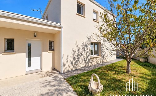 Villa à Centre Ville, Fabrègues, France 1