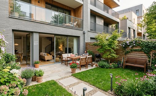 Apartment in Entrée de Ville, Clichy, France 1