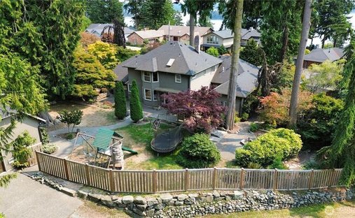 House in Anacortes, Washington, United States 1