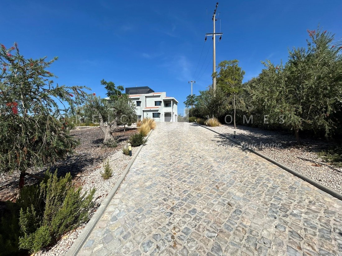 Villa à Quarteira, Algarve, Portugal 2 - 18259458