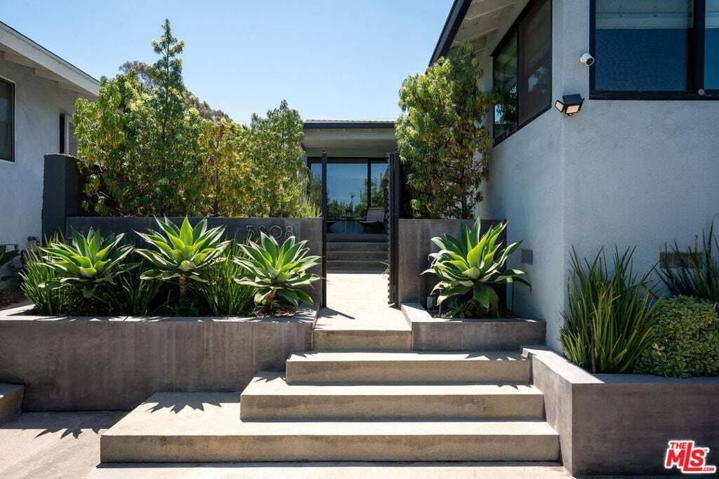 House in Culver City, California, United States 4 - 18925029