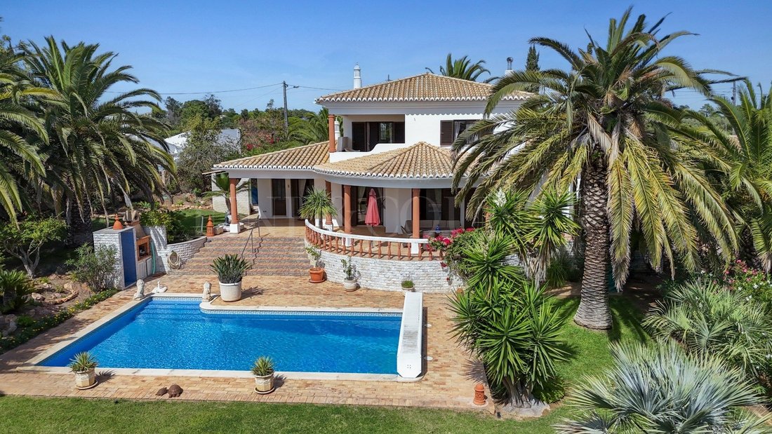 House in Carvoeiro, Algarve, Portugal 2 - 18927599