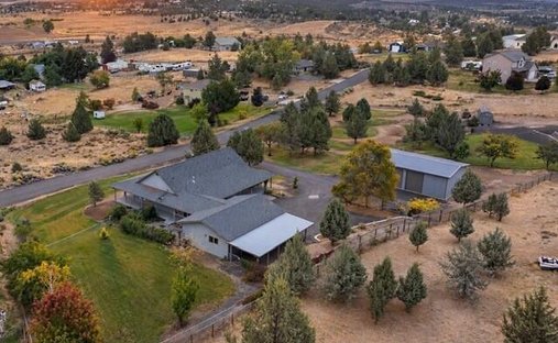 House in Madras, Oregon, United States 1