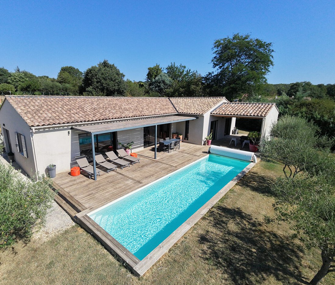 Villa in Uzès, Occitania, France 2 - 18927664