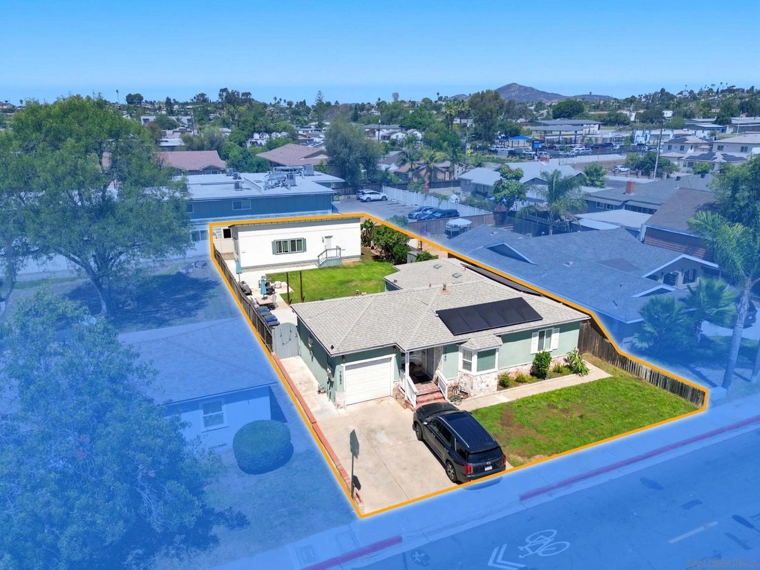 La Mesa, California, United States 1 - 18926167