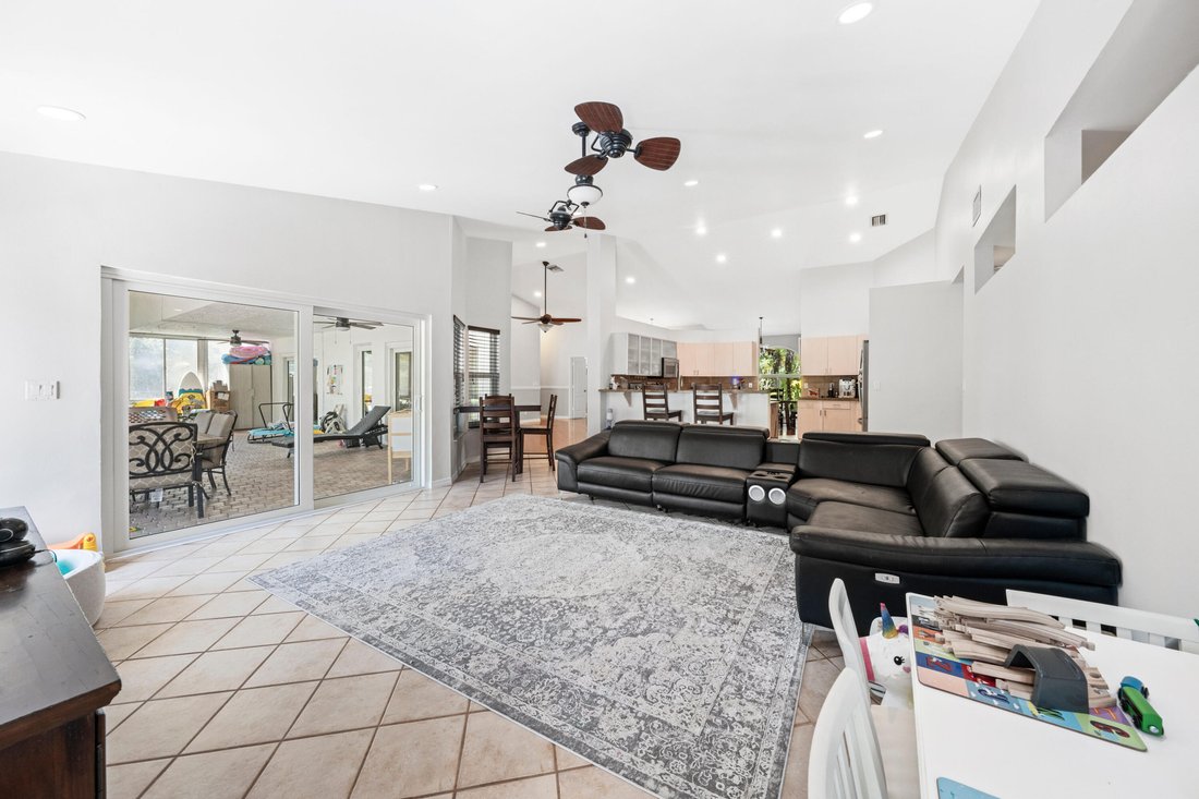 House in Davie, Florida, United States 5 - 18925923