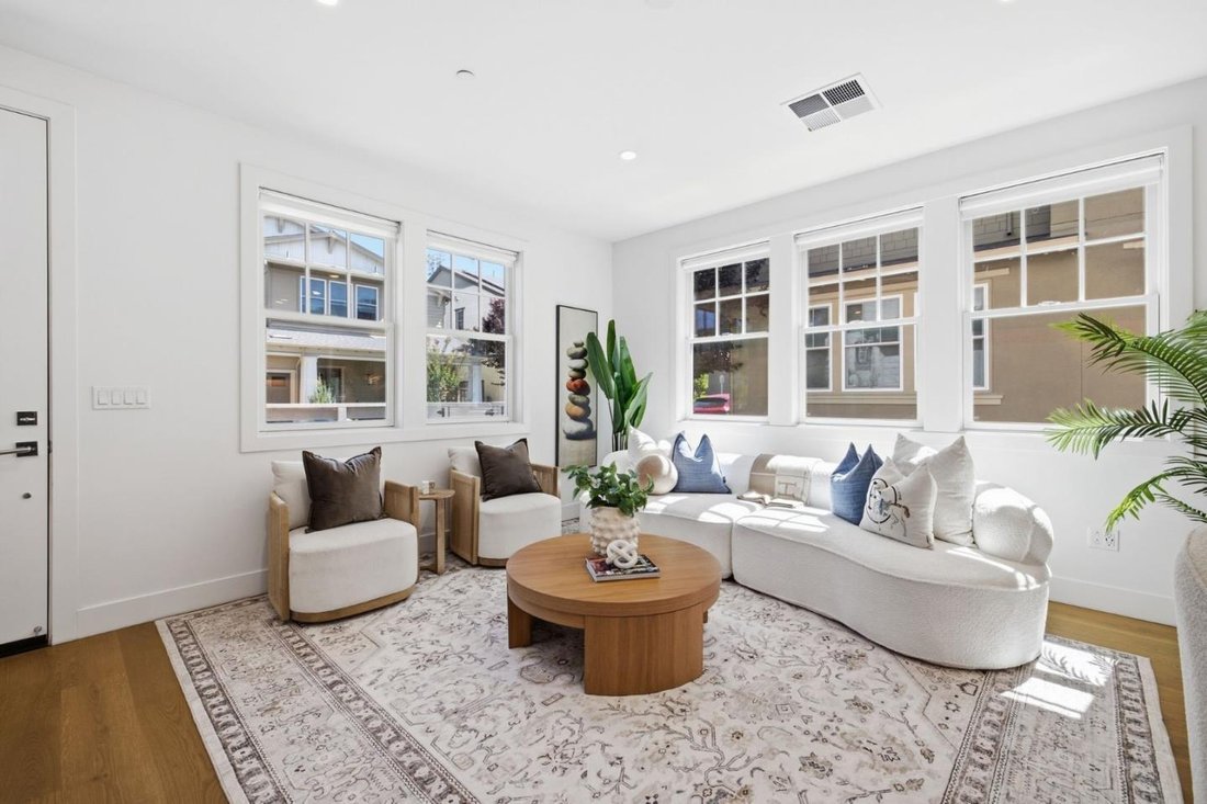 House in Los Gatos, California, United States 5 - 18925171