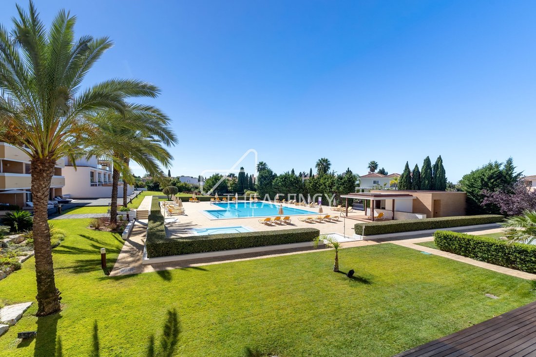 Apartment in Vilamoura, Quarteira, Algarve 2 - 18927584