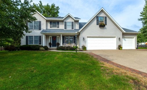 House in Bettendorf, Iowa, United States 1