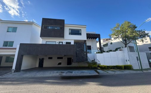 House in Monterrey, Nuevo Leon, Mexico 1